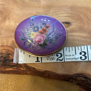 Candy Tin made in England. The Chambers Candy Company. Beautiful ! Empty